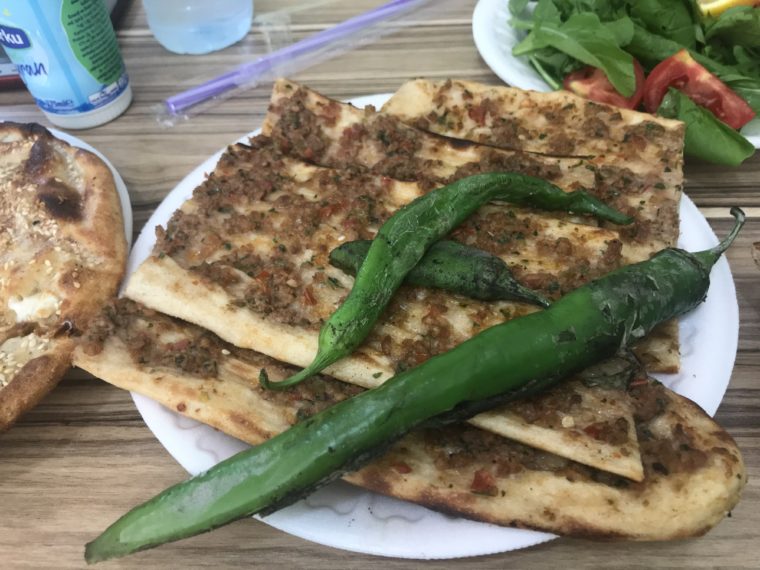 Konya/Hasan Şendağlı Etli Ekmek ve Yağ Somunu Salonu